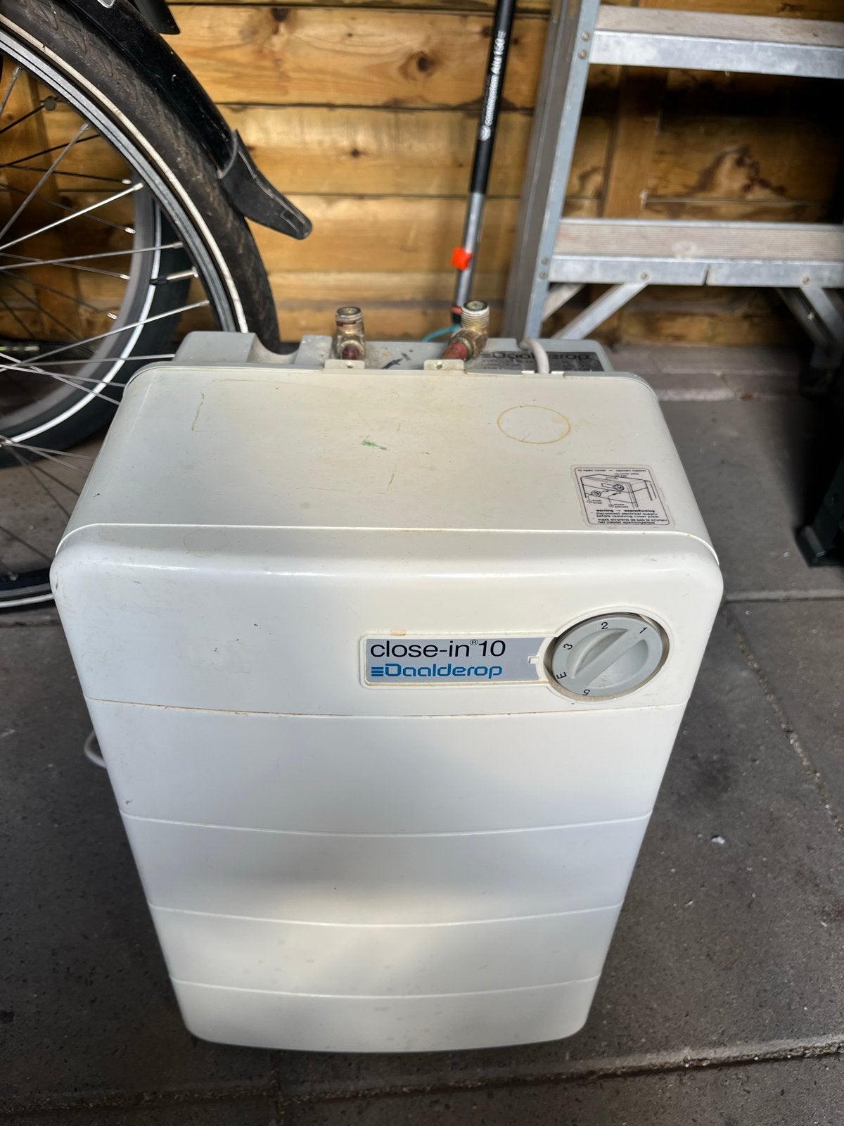 Daalderop Close-in 10 liter boiler, Doe-het-zelf en Verbouw, Geisers en Boilers, Ophalen, Gebruikt, Aardgas, Boiler