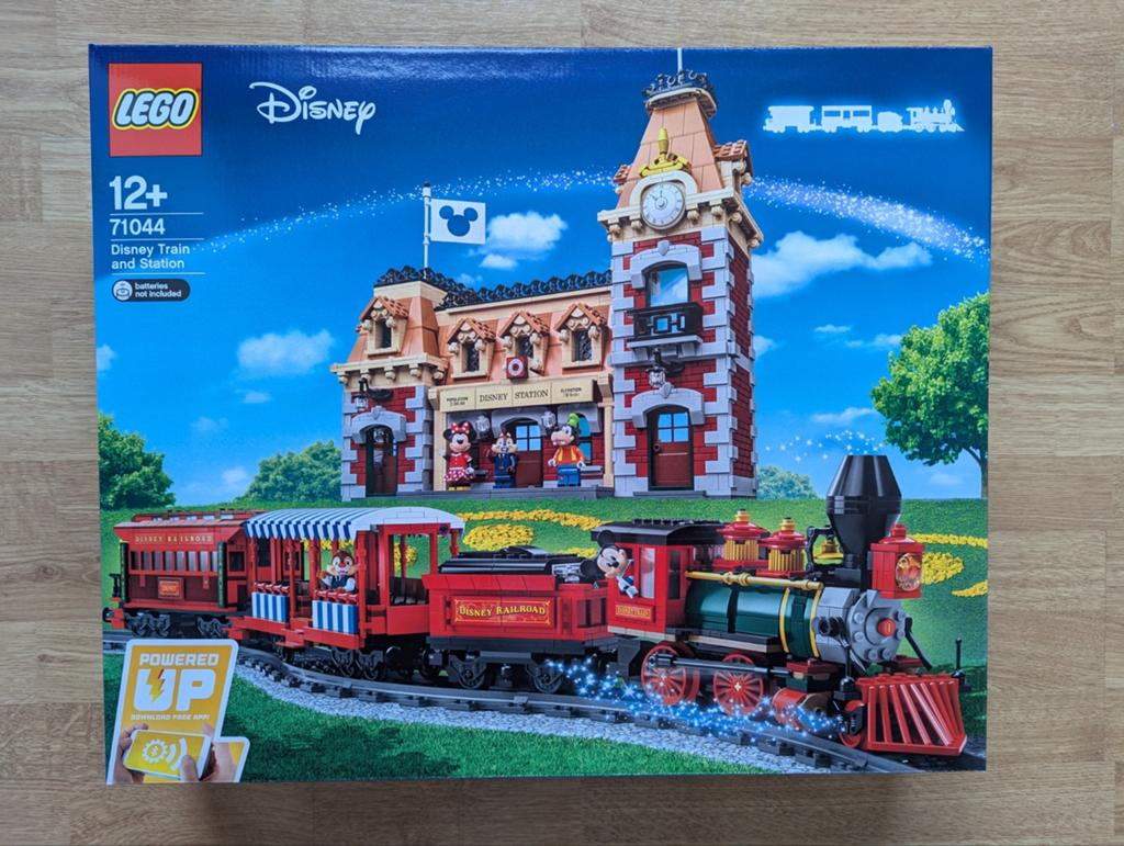 NIEUW LEGO 71044 Disney Train and Station, trein en station, Lego, Nieuw, Ophalen of Verzenden, Disney