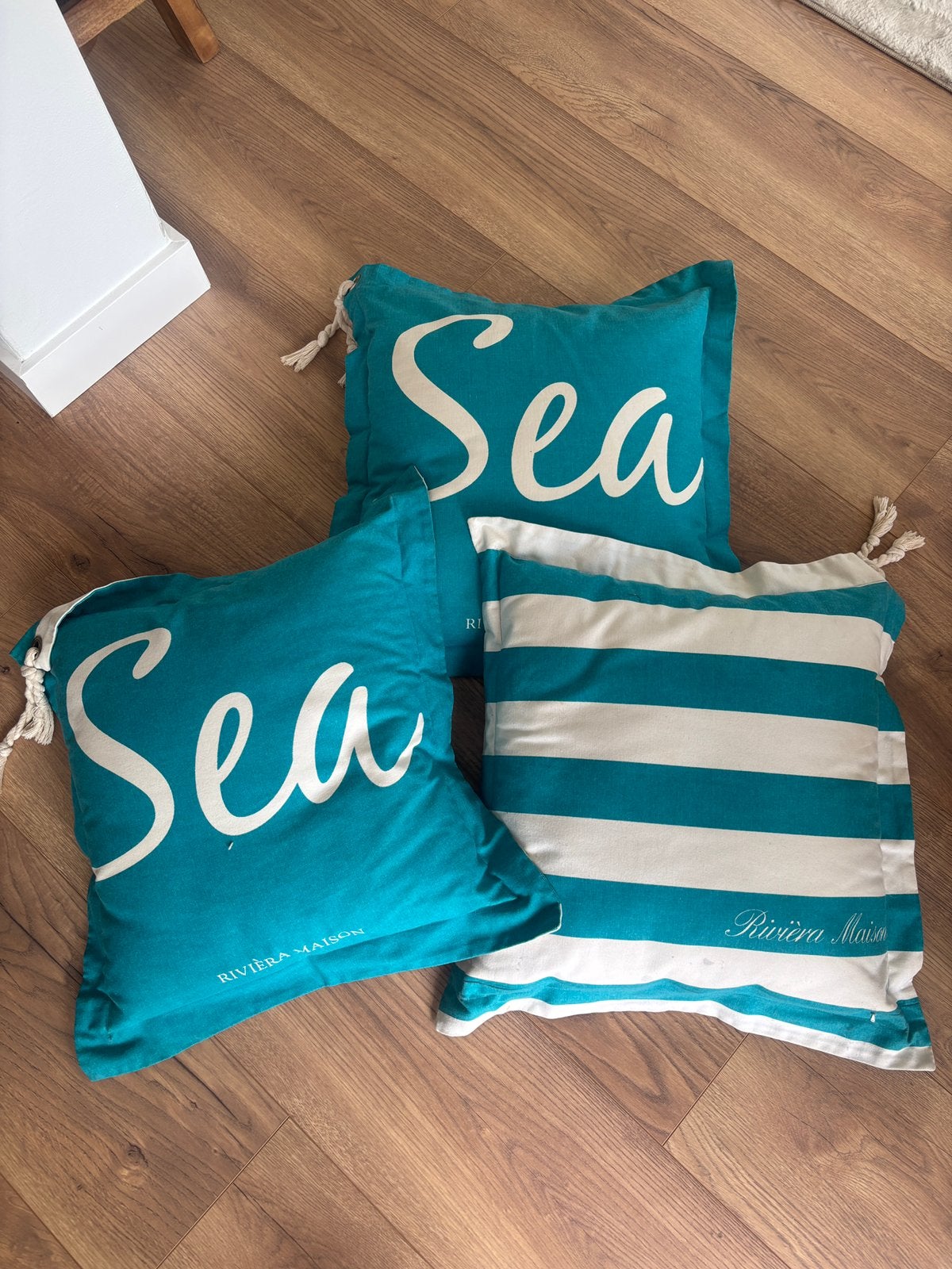 3 Riviera Maison Sea kussens 50x50 met rand, Ophalen of Verzenden, Gebruikt, Blauw, Vierkant