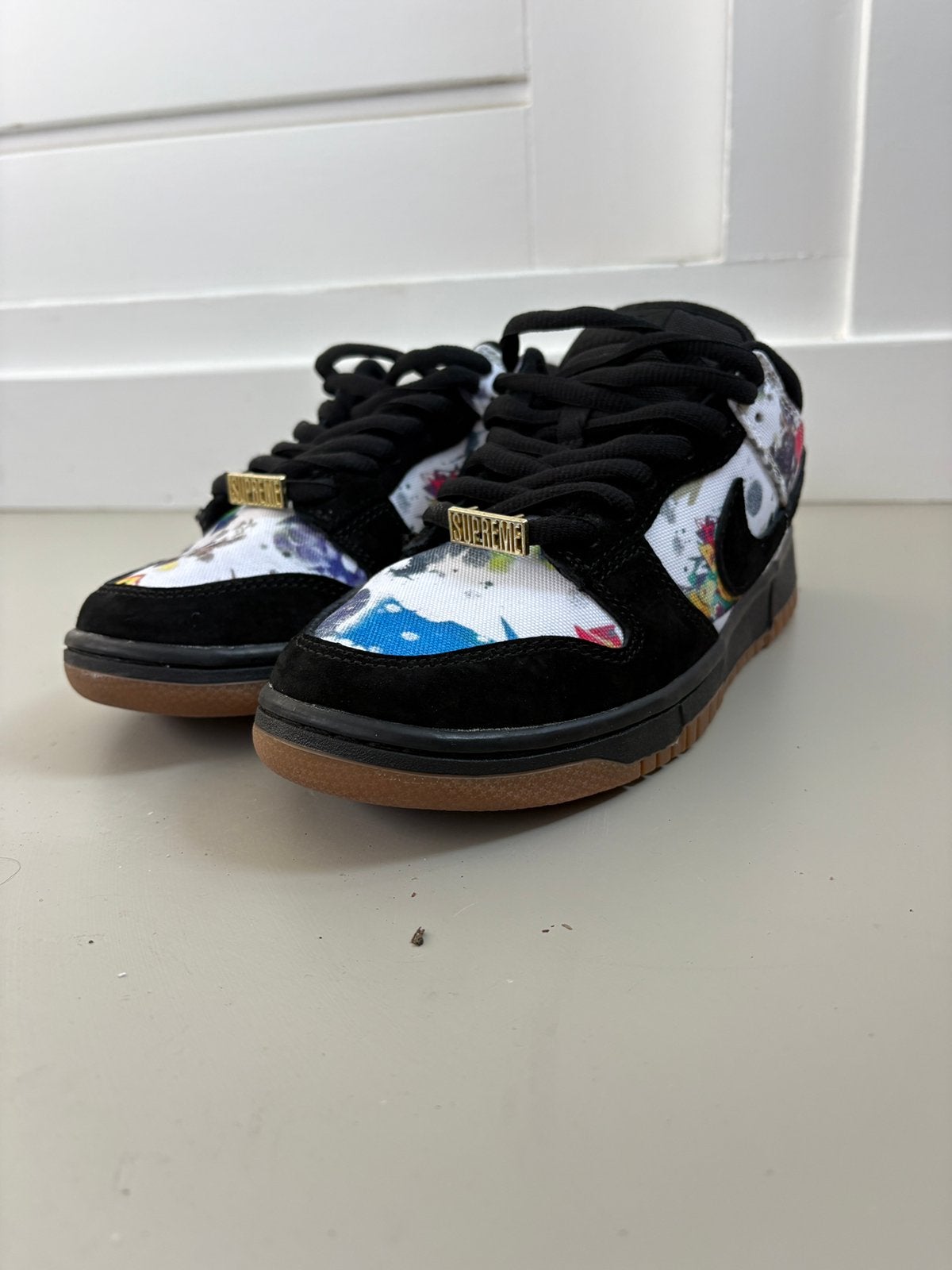 Supreme Rammelzee Nike Dunk Low, Ophalen of Verzenden, Zo goed als nieuw