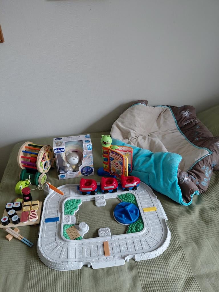 Chicco muziekbeer,  schildpad, treintje met geluid en meer, Ophalen