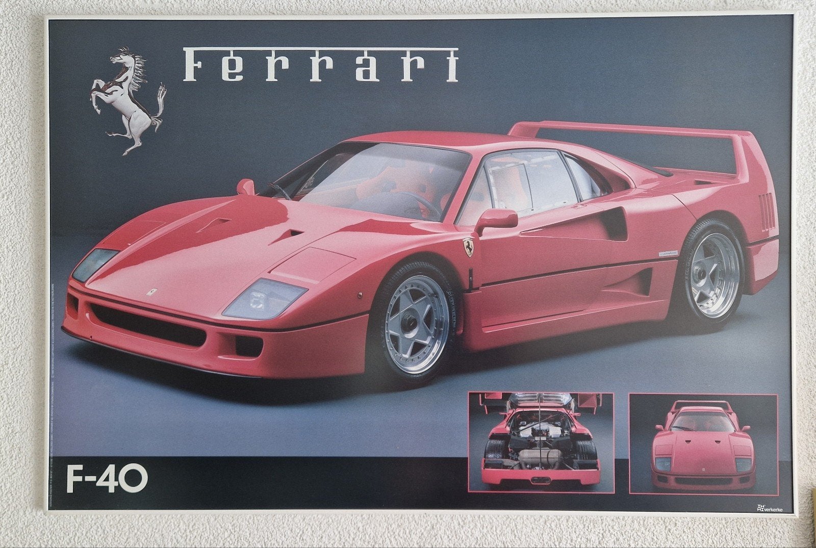 Ferrari F-40 Poster - Iconische Sportwagen Kunst, Verzamelen, Ophalen of Verzenden, Zo goed als nieuw, Auto's