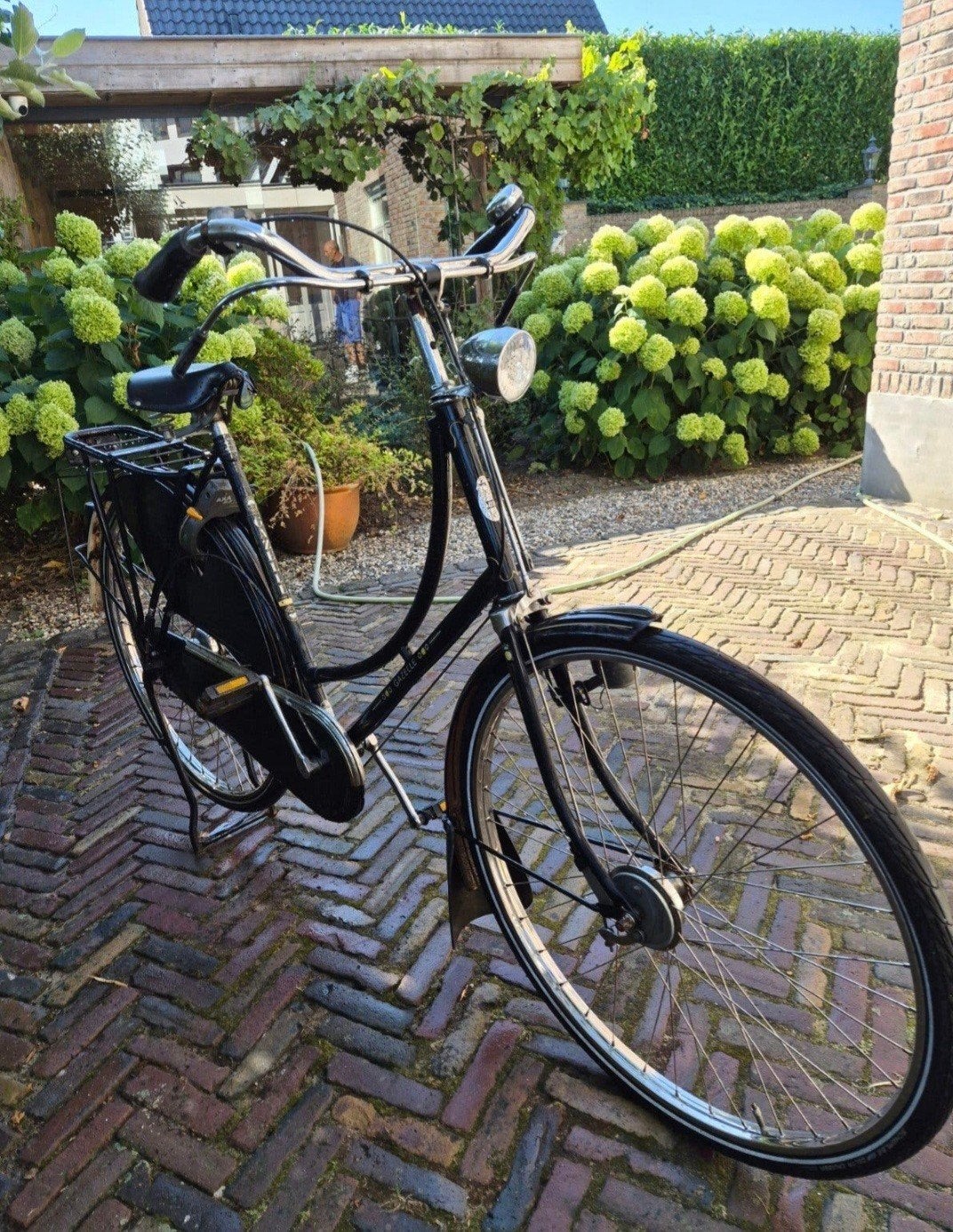 Gazelle dames omafiets tour solide frame 57 handrem versnel., Ophalen, Gebruikt, 56 cm of meer, Handrem
