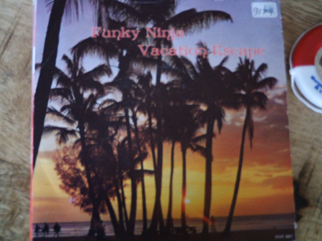 Funky Ninja - Vacation Escape Vinyl  1s, Wereldmuziek, Ophalen of Verzenden, Zo goed als nieuw, Beschermende buitenhoes