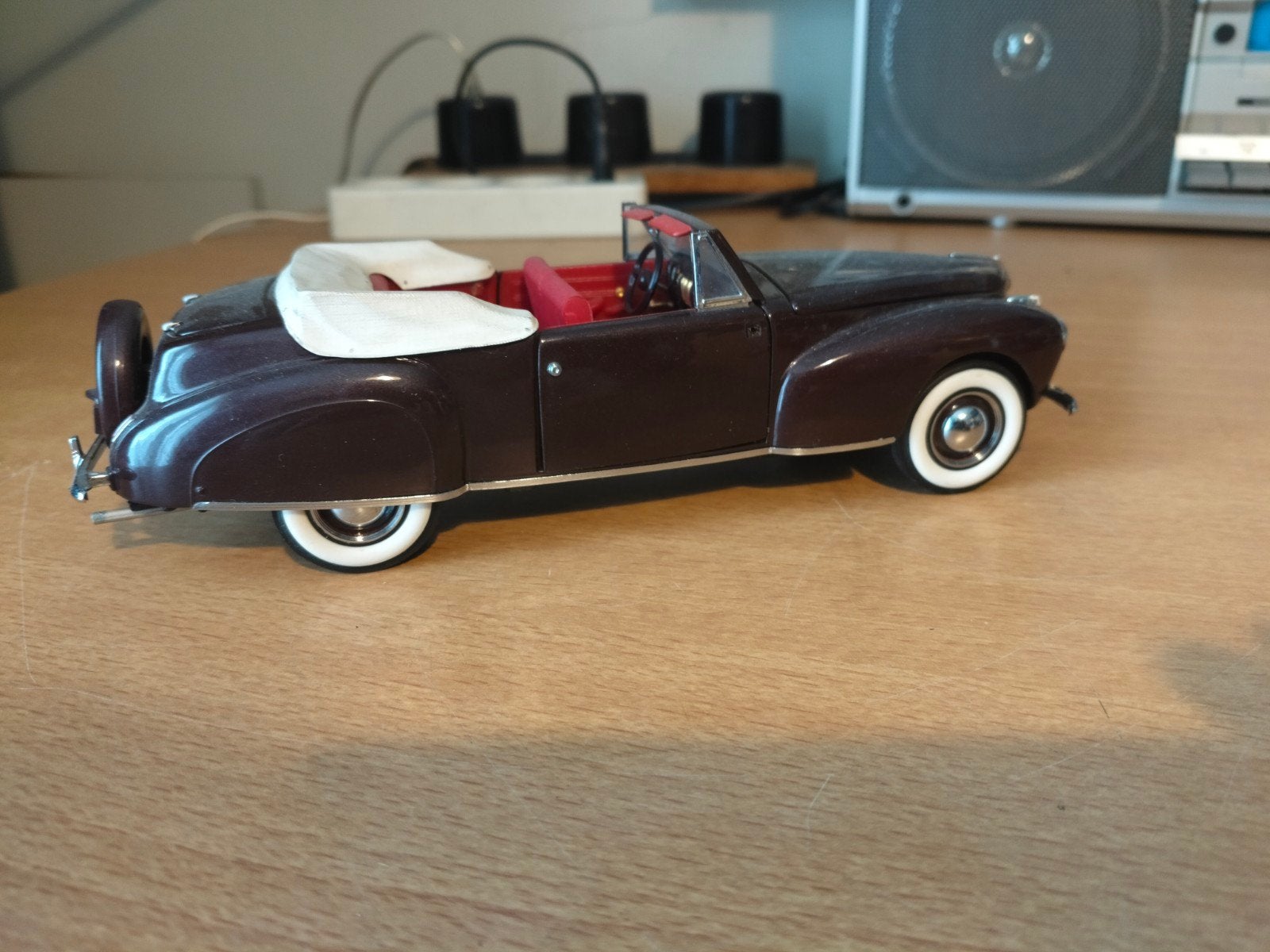 Franklin Mint 1941 Lincoln Continental 1/24 - Bruin metallic, Ophalen of Verzenden, Gebruikt, Auto, Overige merken