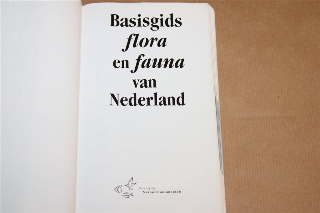 Basisgids Flora en Fauna Nederland — 512 Pagina\'s Compleet, Boeken, Ophalen of Verzenden, Gelezen