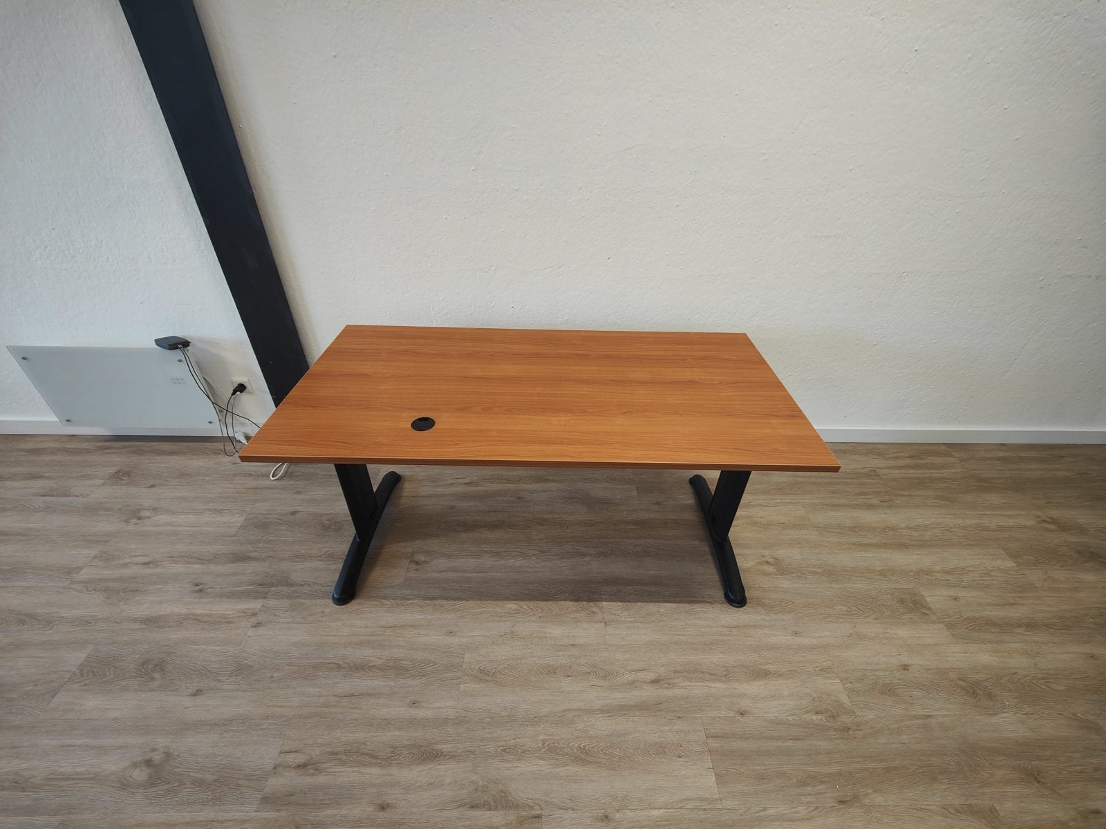 bureau beukenhout/zwart - Hout/Metaal, Ophalen, Zit-sta bureau, 160 cm, Hout
