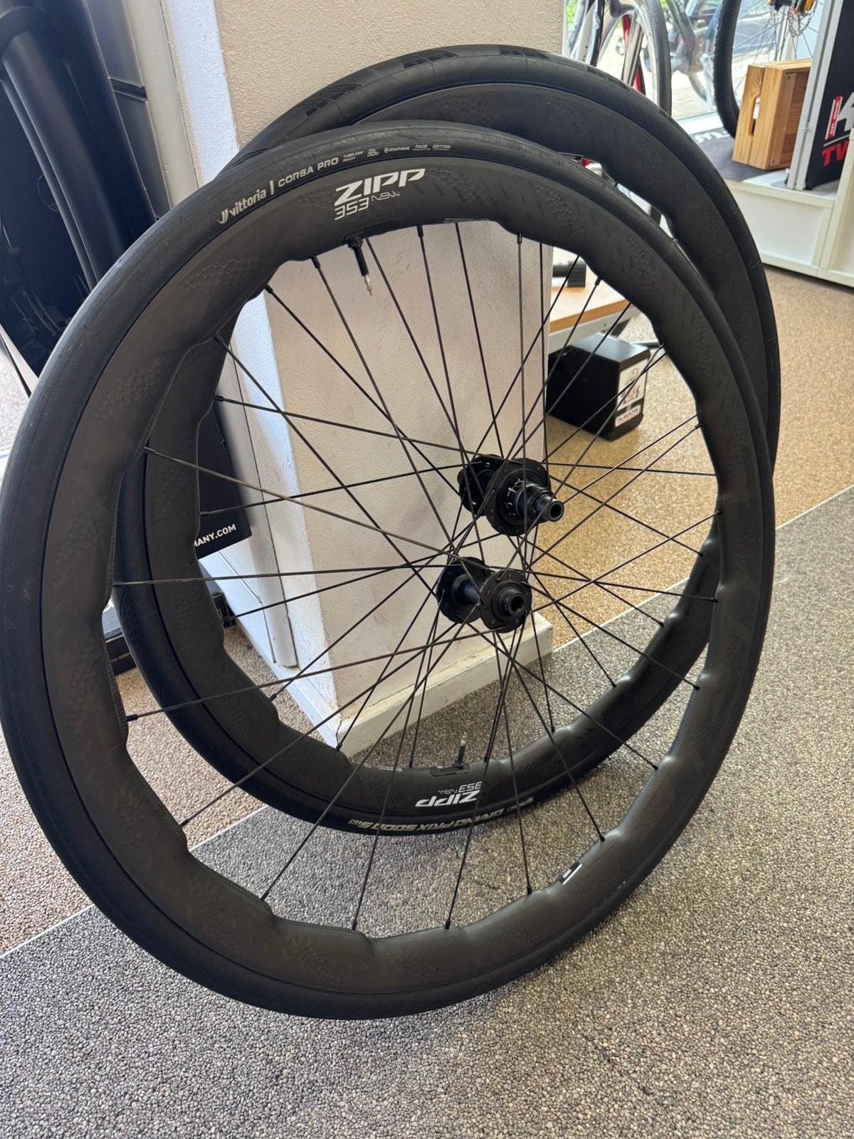 Zipp 353 NSW Tirewiz carbon wielset, Fietsen en Brommers, Wiel, Ophalen of Verzenden, Zo goed als nieuw, Racefiets