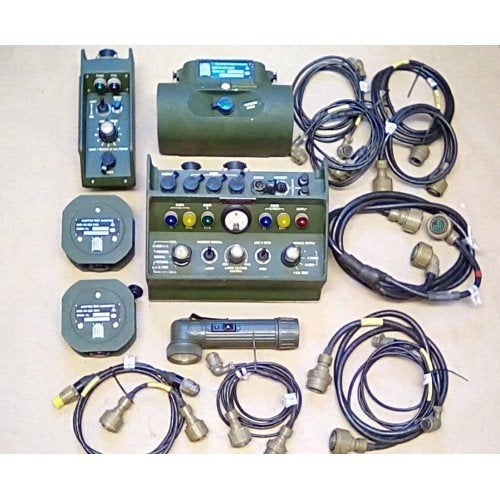 CLANSMAN TEST SET RADIO CONTROL HARNESS nsn 6625-99-620-3595, Telecommunicatie, Ophalen, Gebruikt, Zender en Ontvanger