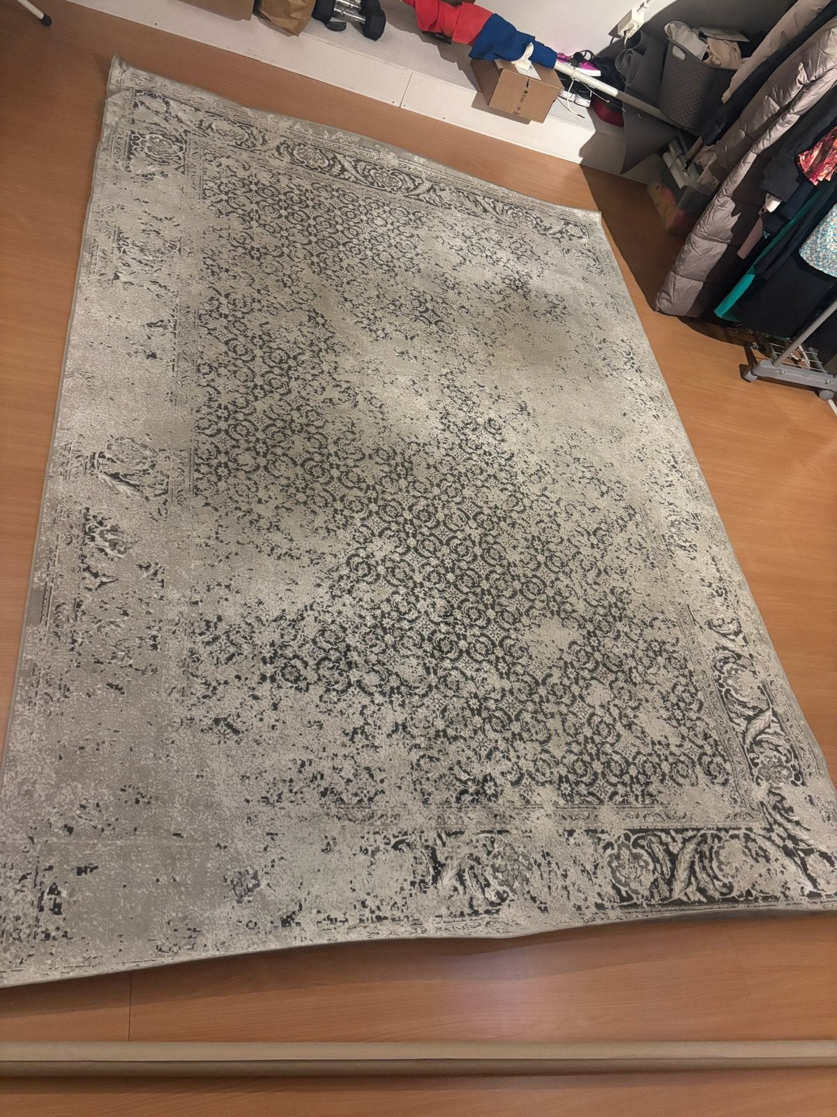 Tapijt grijs, Huis en Inrichting, Stoffering | Tapijten en Kleden, Ophalen, 150 tot 200 cm, 200 cm of meer, Zo goed als nieuw