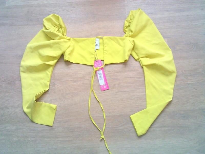 LA Sisters Puffy Shoulder Crop Top in geel S, Verzenden, Geel, Nieuw, Lange mouw