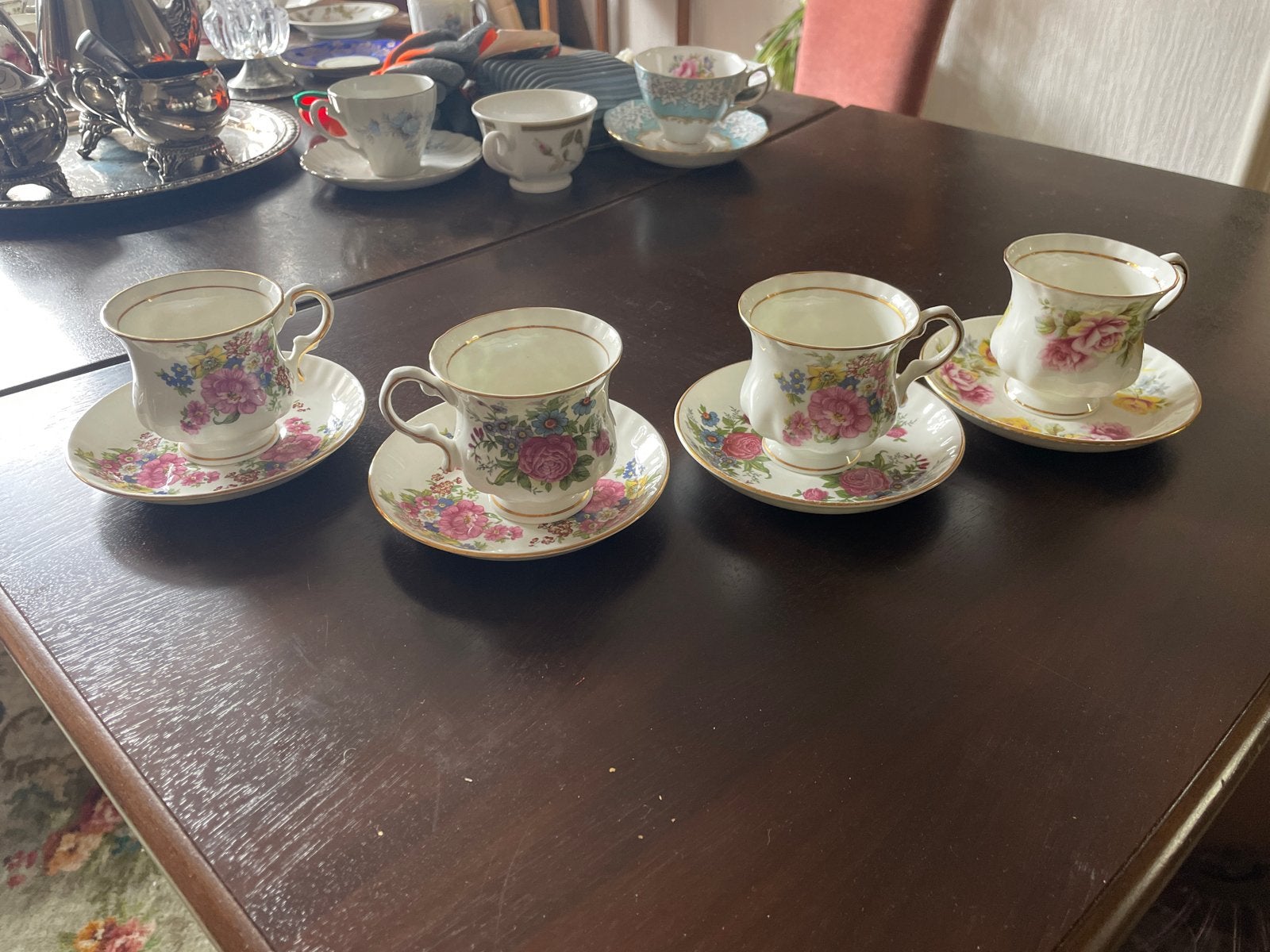 Balmoral Castle Bone China Kop en Schotel Set (4 stuks), Ophalen