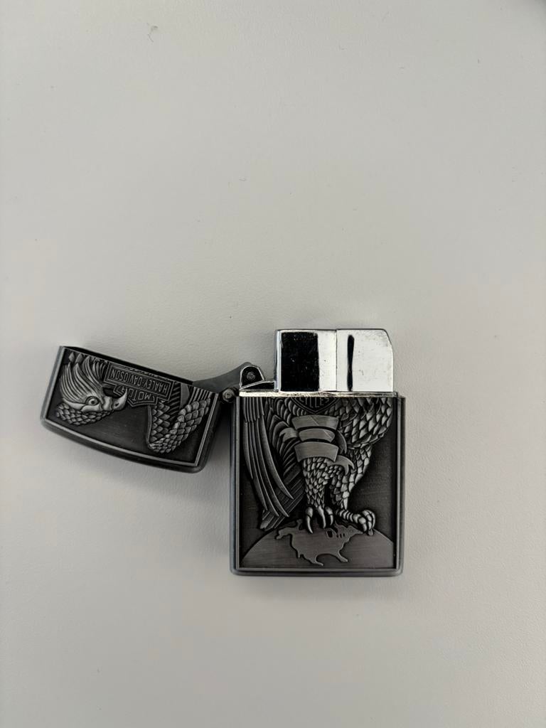 Harley Davidson zippo, Ophalen of Verzenden, Zo goed als nieuw, Aansteker