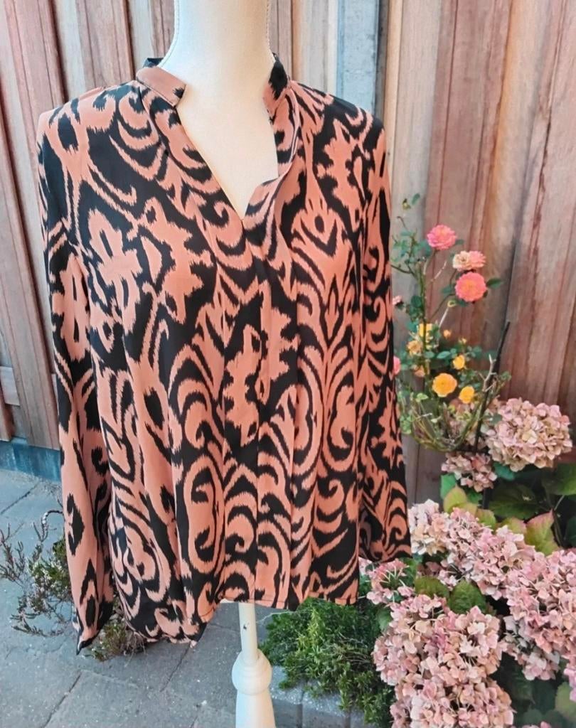 Bruin zwarte blouse G.Ricceri L, Ophalen of Verzenden, Zo goed als nieuw, Maat 42/44 (L), Bruin