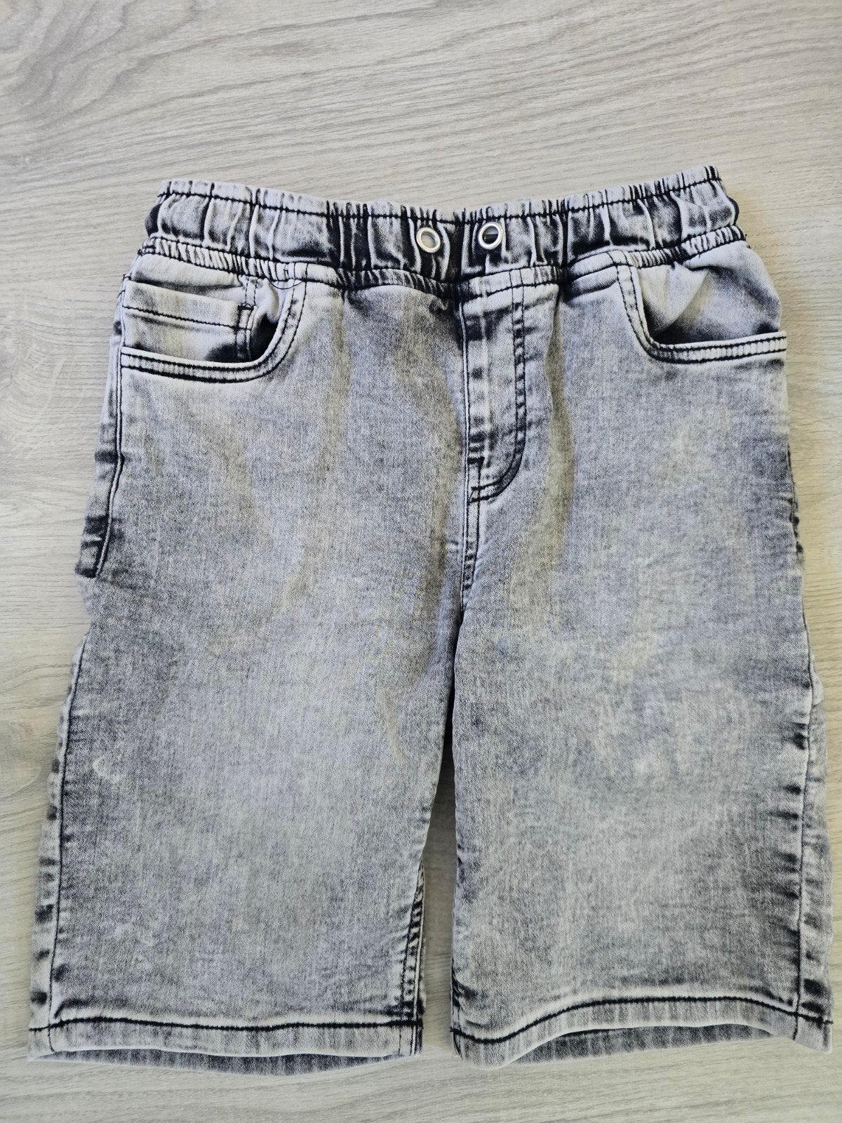 Korte broek, Kinderen en Baby's, Kinderkleding | Maat 146, Ophalen of Verzenden, Gebruikt, Jongen, Broek