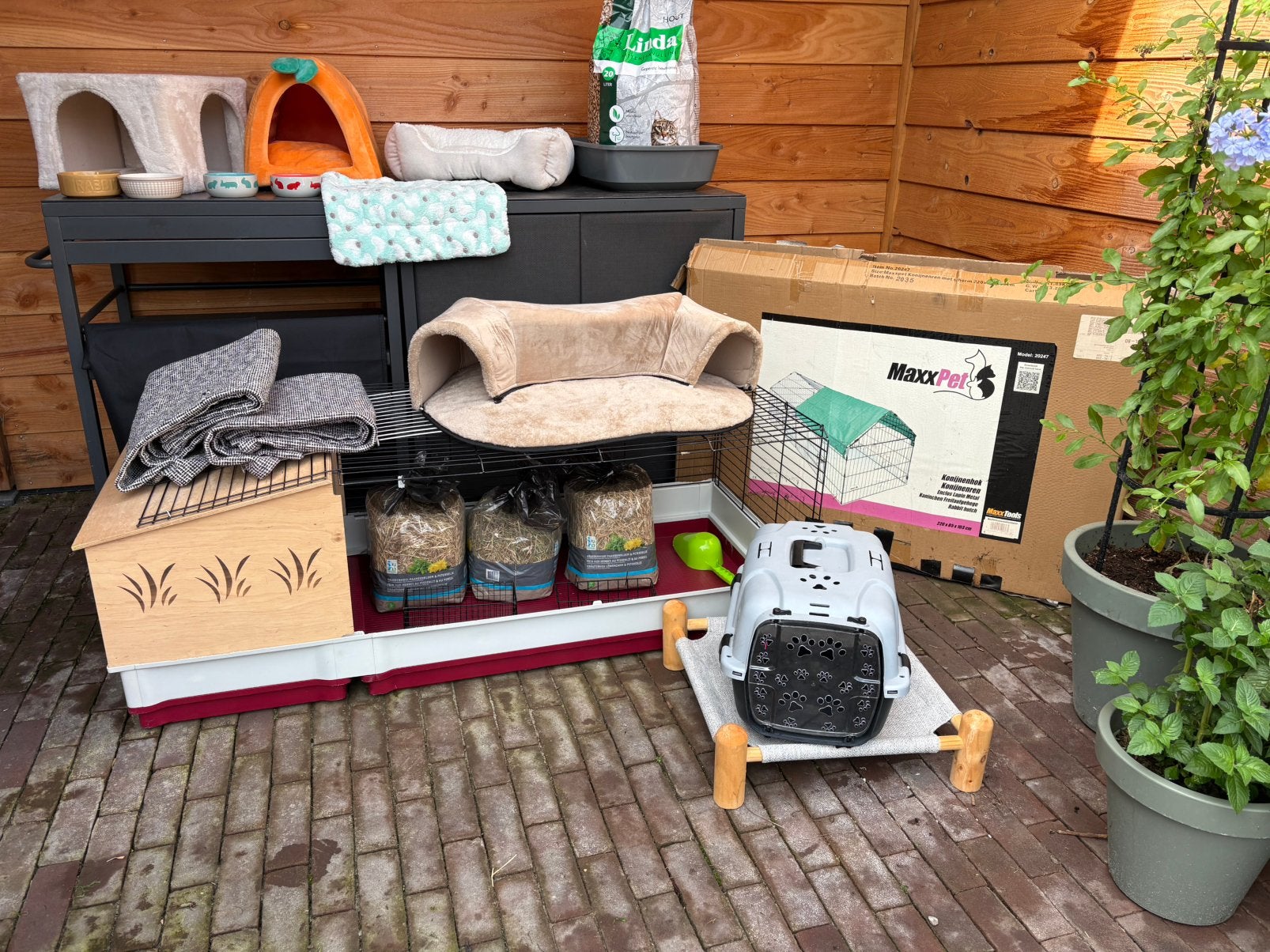 Konijnenren en heel veel spullen, Dieren en Toebehoren, Middelgroot