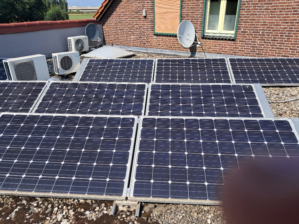 zonnepanelen te koop vanwege vernieuwing daken, Doe-het-zelf en Verbouw, Zonnepanelen en Toebehoren, Ophalen, Gebruikt, Paneel