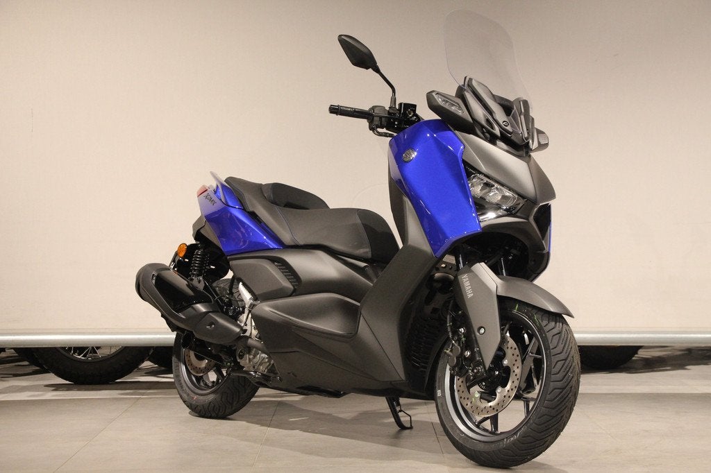 Yamaha X MAX 300 (bj 2026), Motoren, Motoren | Yamaha, Scooter, Klantenservice@yamaha-motor.nl, Koolhovenlaan 101
1119 NC  Schiphol-Rijk, NL