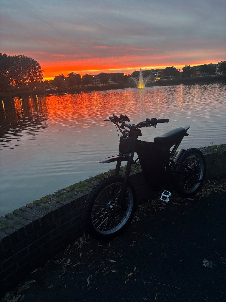 Gt2000 ebike (custom), Zo goed als nieuw, 59 cm of meer, 50 km per accu of meer, Ophalen