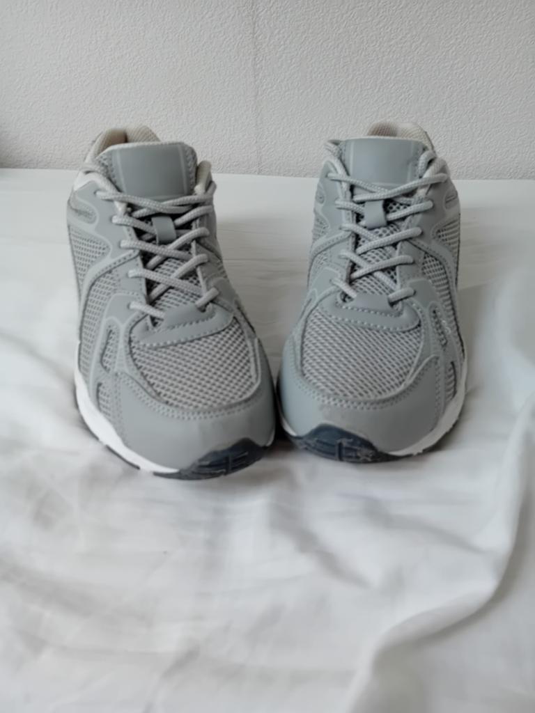 Z.G.A.N. Oxmox Sneakers., Oxmox, Ophalen of Verzenden, Grijs, Sneakers of Gympen