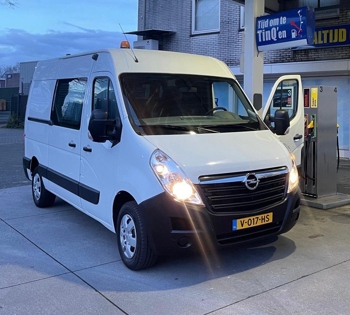 Opel Movano C 2.3 D 92KW Multicab 2017.  BTW auto, Auto's, Euro 5, 4 cilinders, 1865 kg, Origineel Nederlands