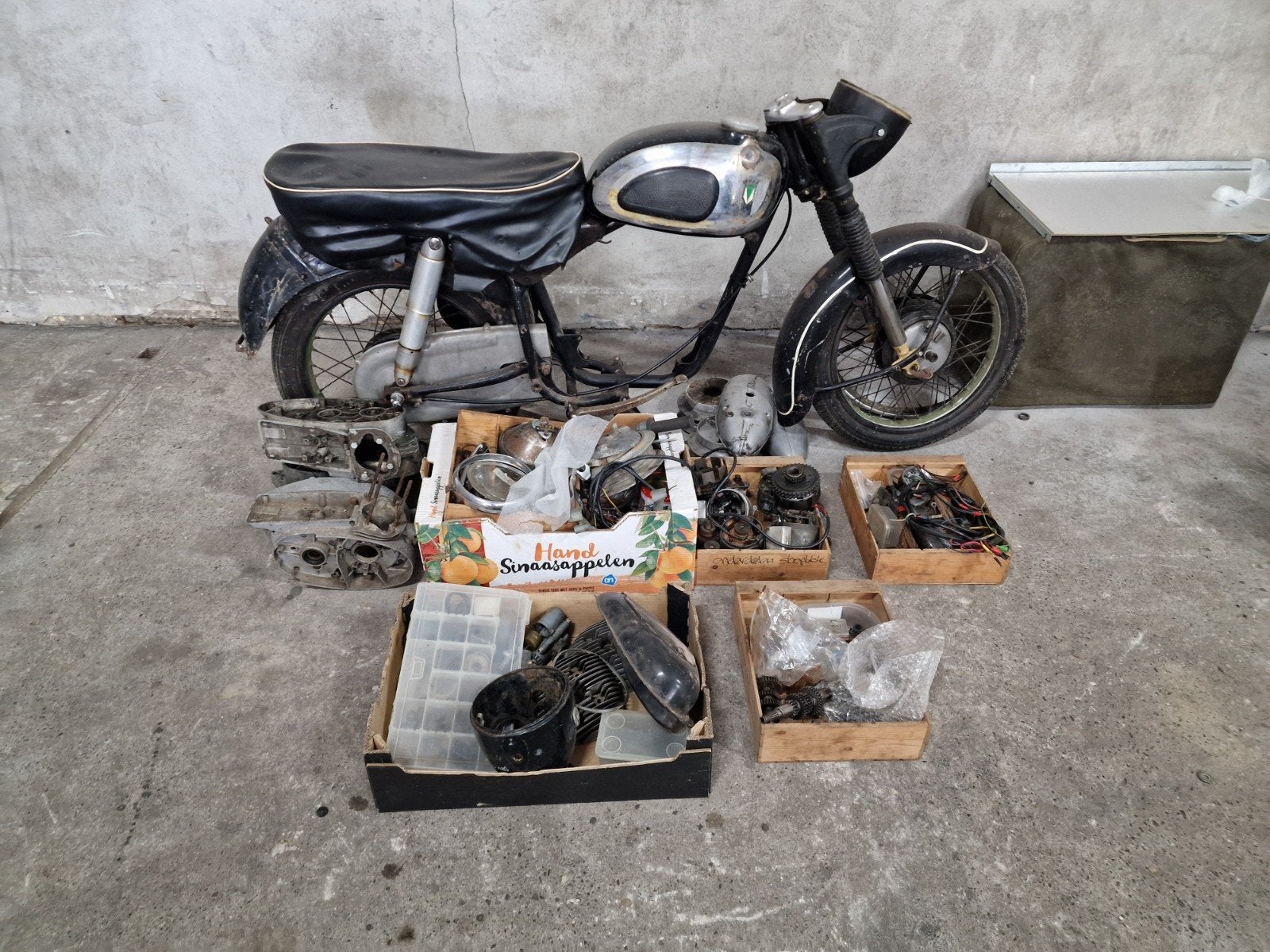 DKW RT200S, voor restauratie of onderdelen., Ophalen, Gebruikt