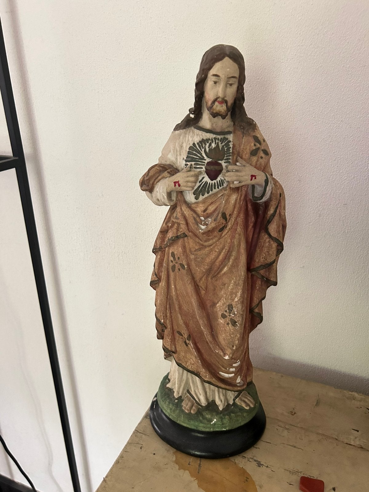 Oud Religieus Jezus Beeld – Heilige Hart Decoratie (42 x 15), Ophalen