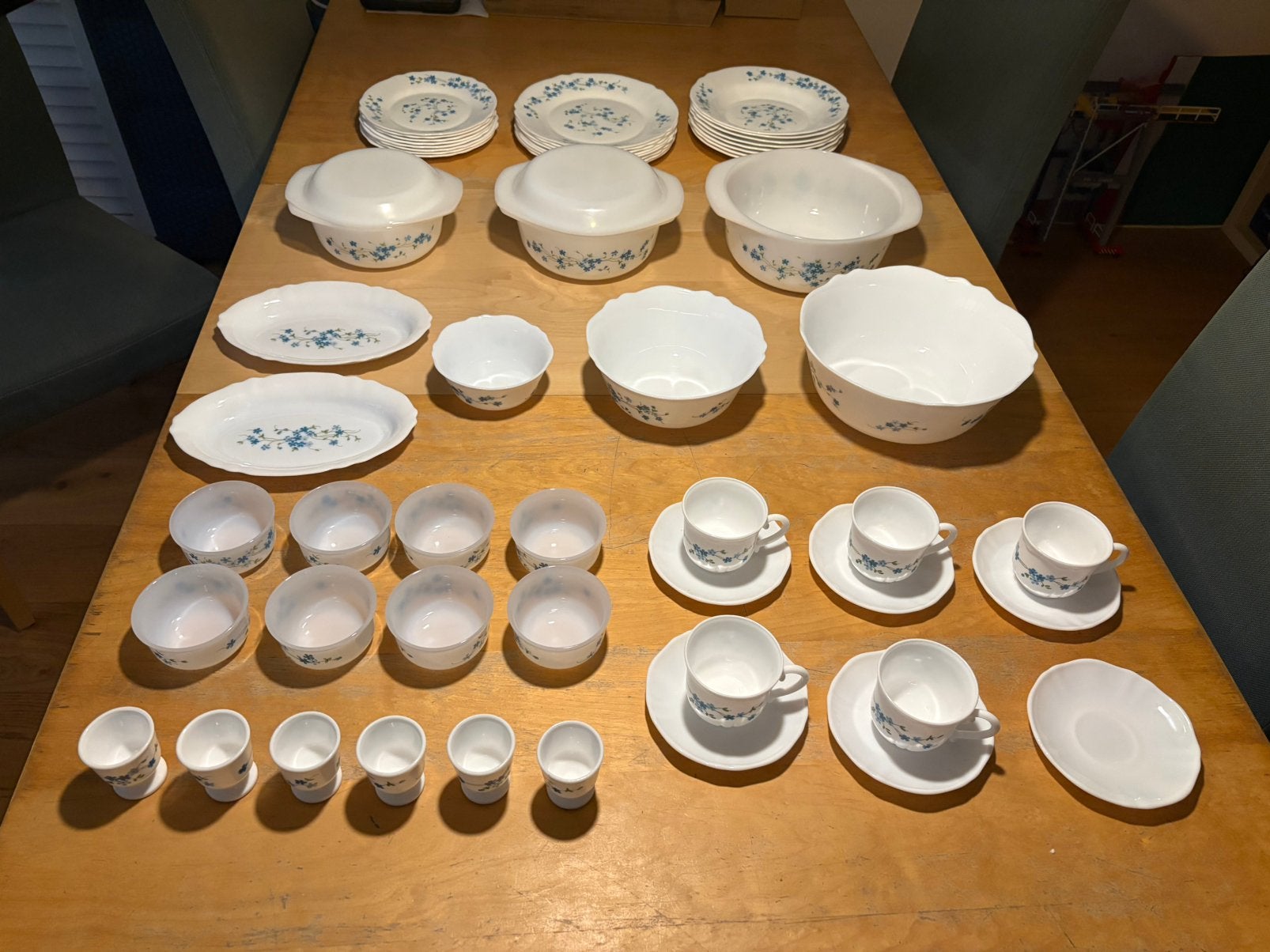 Vintage Arcopal France servies, Ophalen