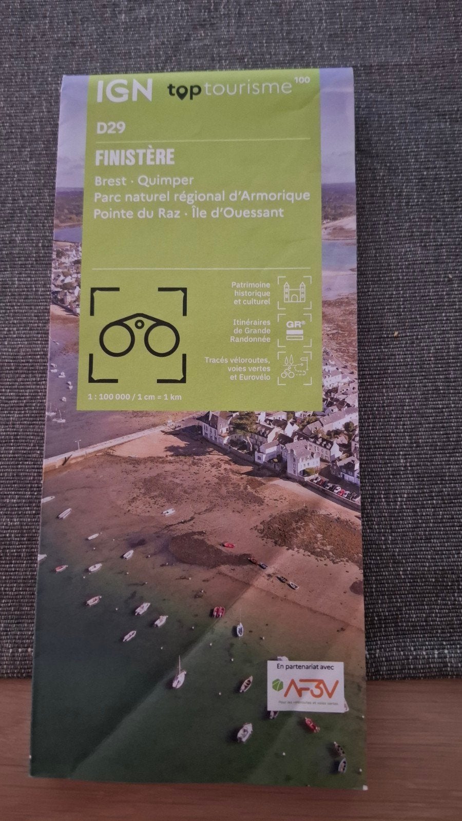 fietskaart betagne Finistère  Frankrijk, Nieuw, Ophalen of Verzenden, Landkaart, 2000 tot heden