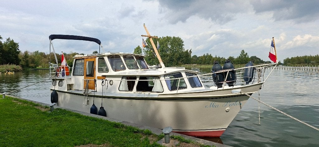 Kokkruiser 10.30m met slechts 572 vaaruren, Watersport en Boten, Gebruikt, Walstroom, Binnenboordmotor, Diesel