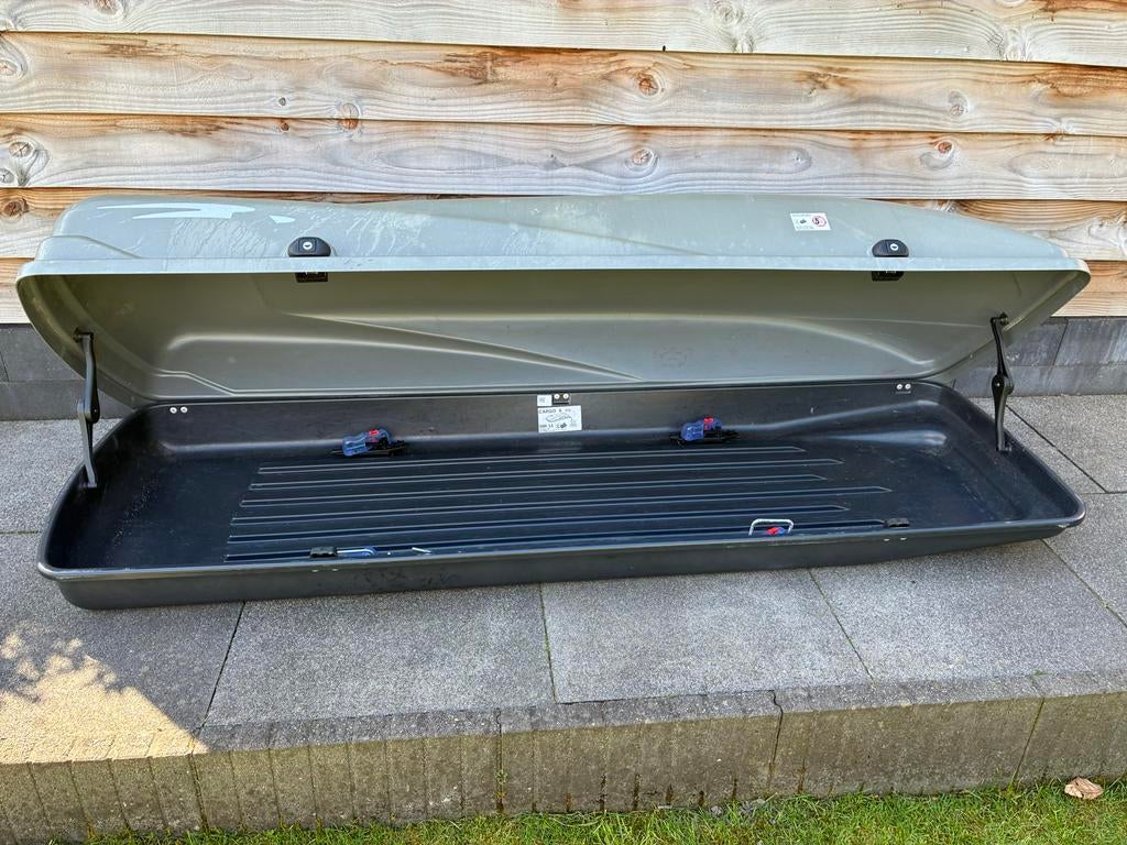 Ruime dakkoffer 500ltr met sleutel - Ideaal voor vakantie!, Auto diversen, Ophalen, Gebruikt