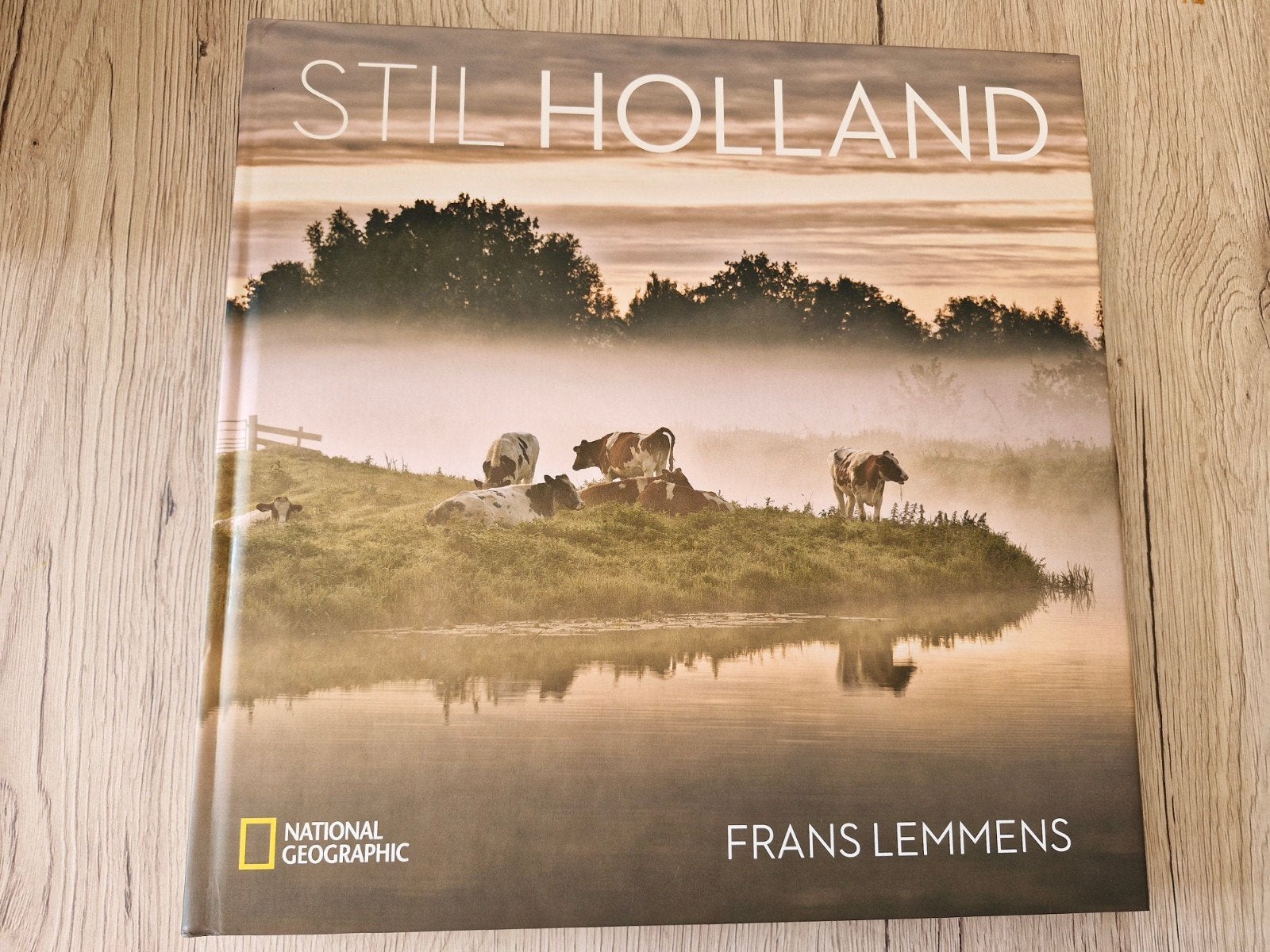Stil Holland - Prachtig fotoboek van Frans Lemmens, Ophalen of Verzenden, Zo goed als nieuw, Natuur algemeen, Frans Lemmens