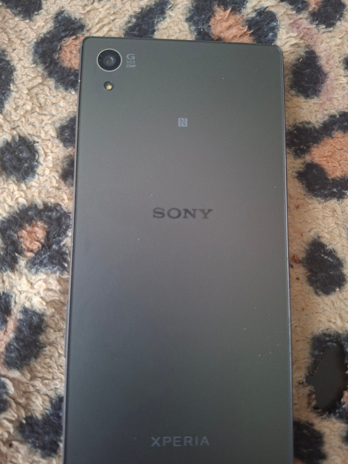 Sony Xperia Z5 - Werkend, zonder lader of doos, Telecommunicatie, Mobiele telefoons | Sony, Ophalen of Verzenden