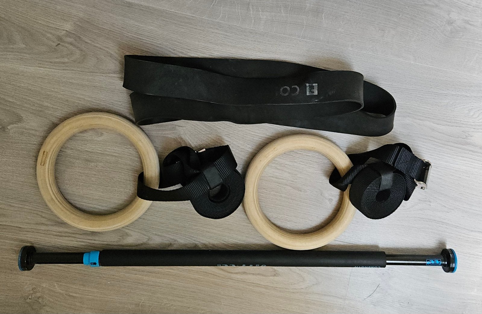 Fitness set Corength: turnringen, weerstandsband en optrekst, Ophalen, Gebruikt, Buik, Oprekstang