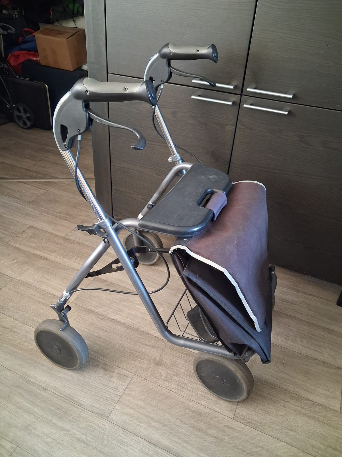 Fellow rol rollator, Ophalen, Lichtgewicht, Zo goed als nieuw