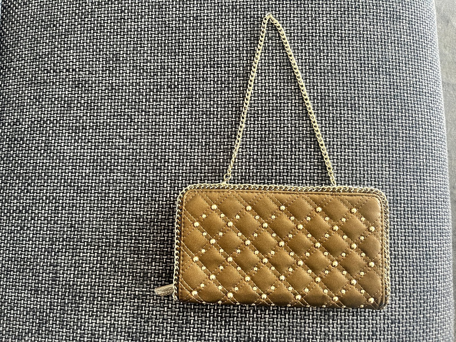 Charles & Keith Portemonnee met Ketting - Nieuw, Ophalen, Nieuw, Groen, Overige merken