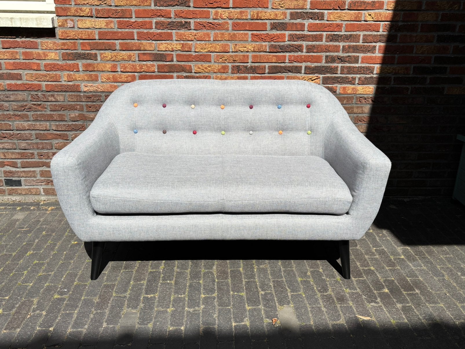 Grijs 2 zits bankje - merk Made, Ophalen, 150 tot 200 cm, Tweepersoons, 75 tot 100 cm