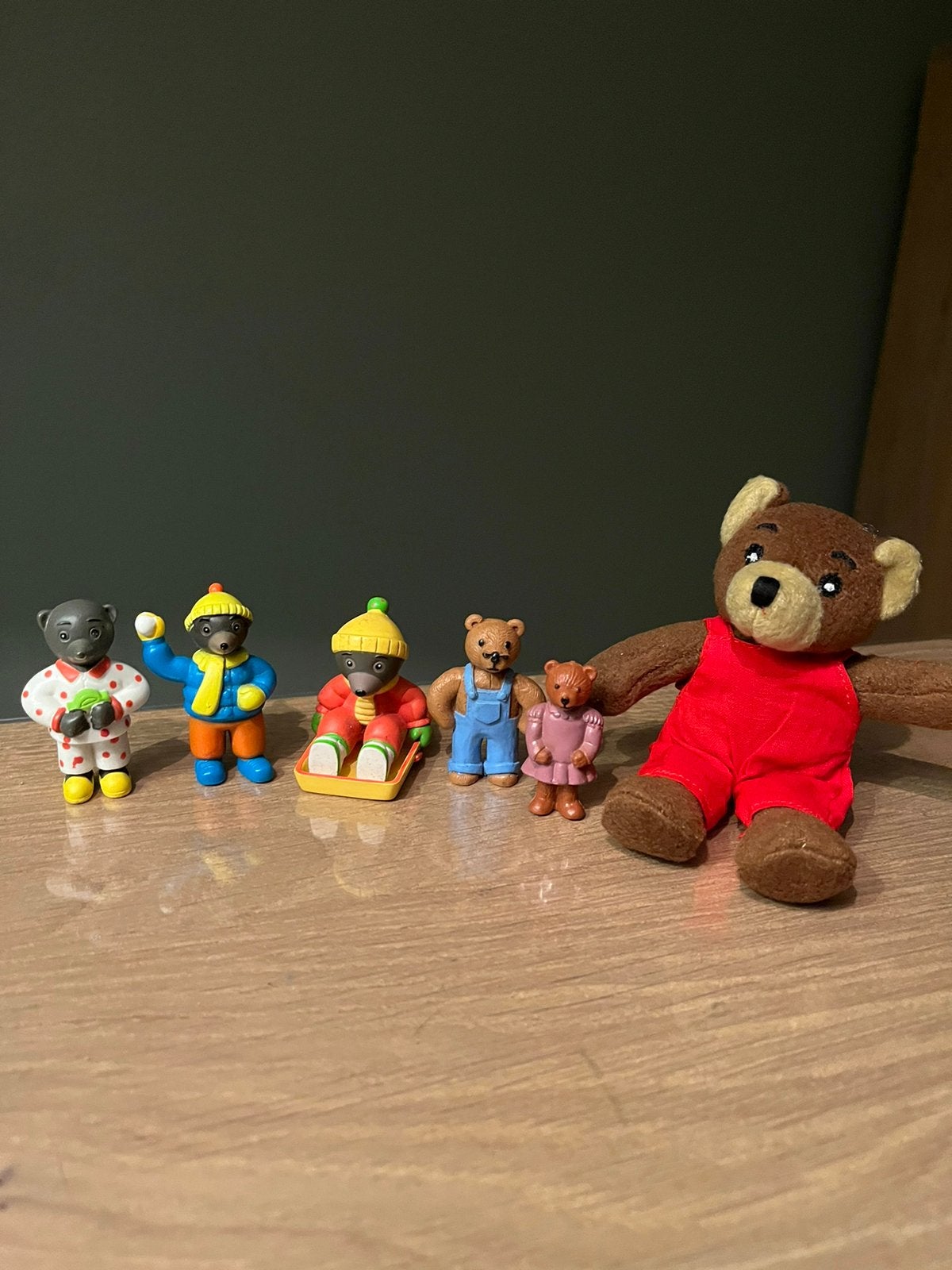 Leuke set Petit Ours Brun (Kleine Bruine Beer), Verzamelen, Ophalen of Verzenden