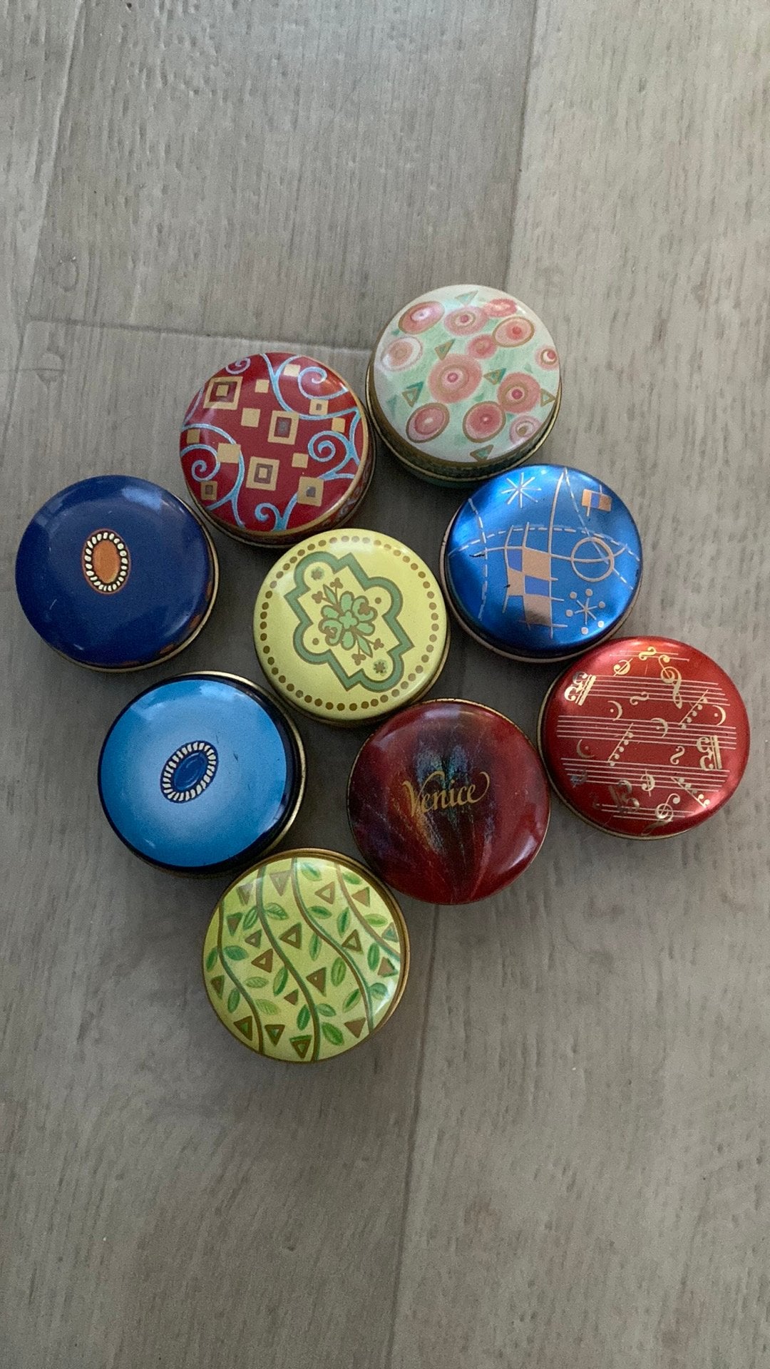 Vintage Yves Rocher Parfum Crème Blikjes – Set van 9 stuks, Ophalen of Verzenden, Gebruikt, Parfumfles