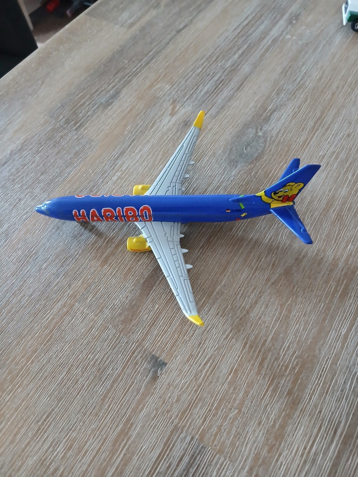 Collectors item ! TUI Haribo vliegtuig met TUI smile, Ophalen of Verzenden, Zo goed als nieuw, Schaalmodel