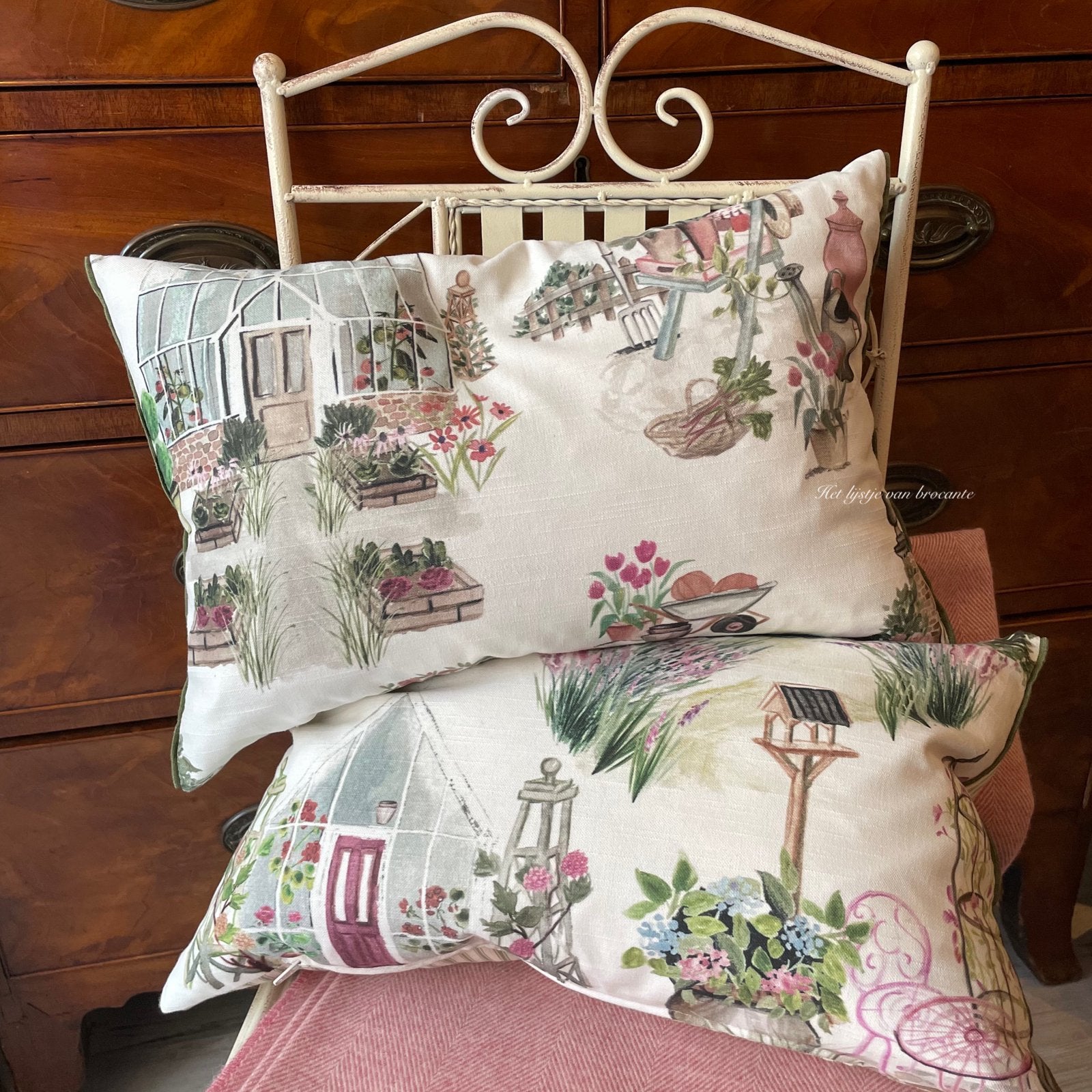 Handgemaakte kussen set I’m in de garden, Westdijk 41 3241 GT Middelharnis, Overige kleuren, Info@lijstjevanbrocante.nl, Ophalen of Verzenden