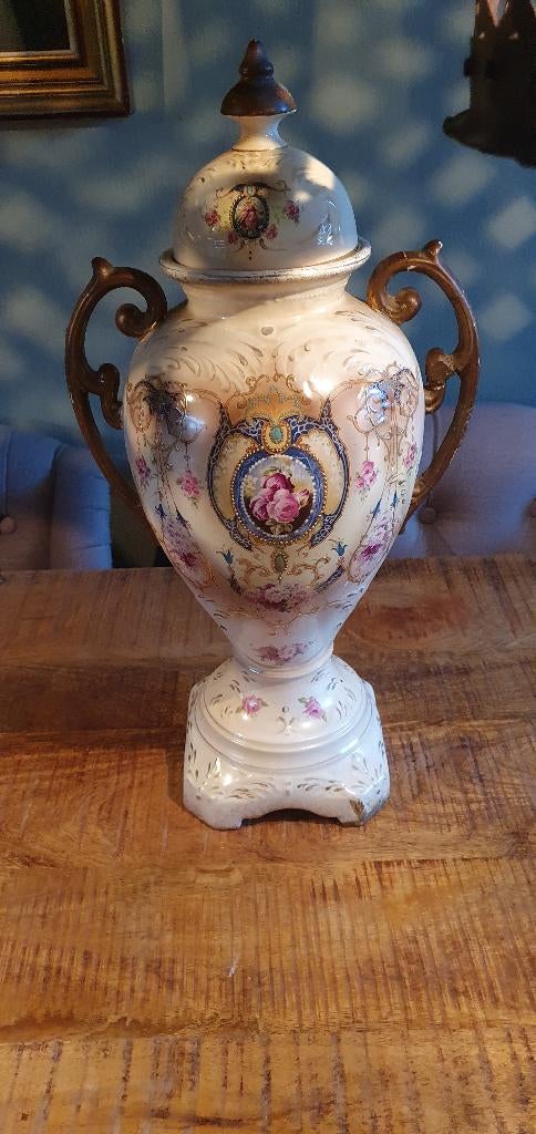 Grote antieke aardewerken vaas met deksel en handvaten., Antiek en Kunst, Ophalen