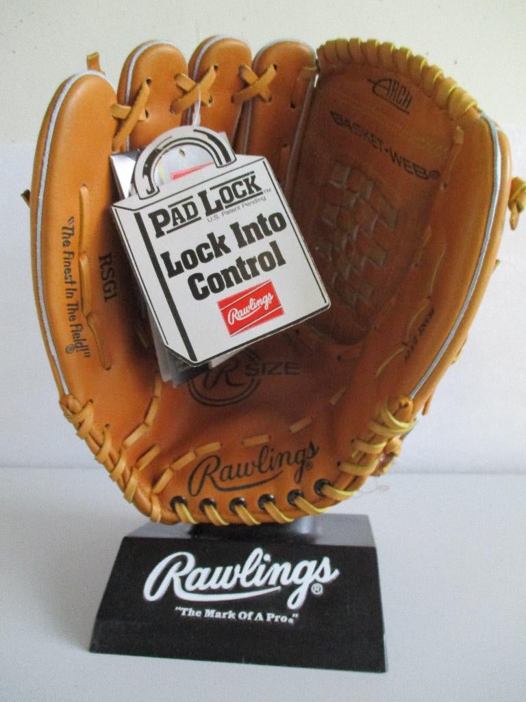Rawlings RSG 1 baseball/softball  glove leftie 13,5 inch, Ophalen, Zo goed als nieuw, Handschoen
