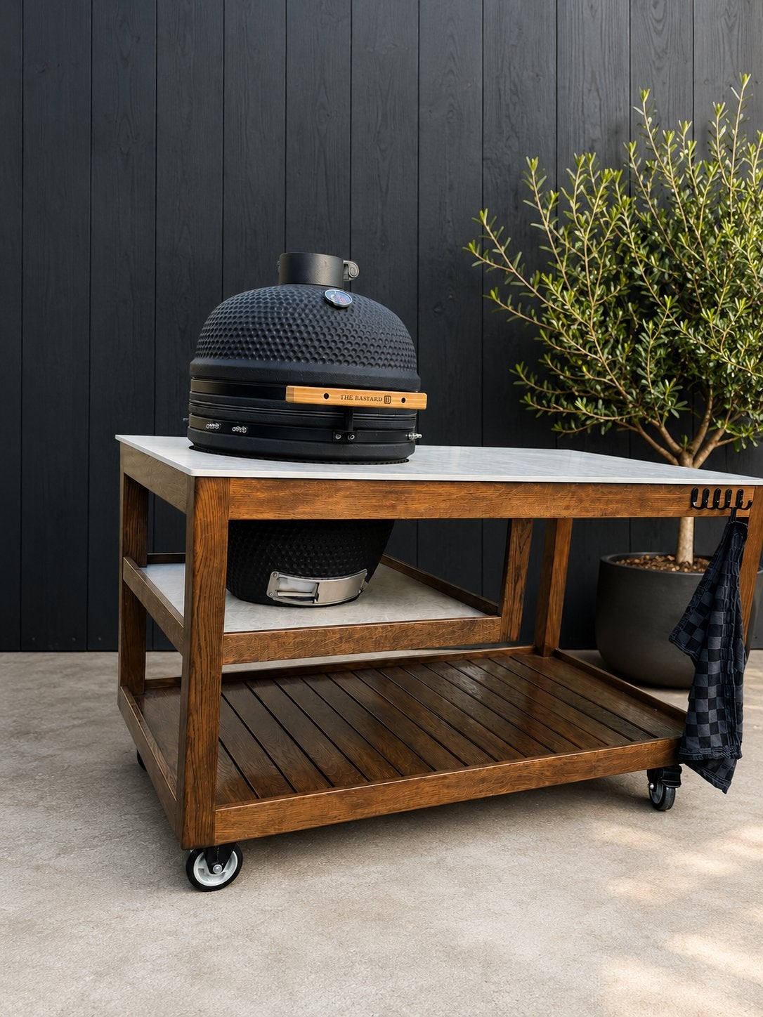 NIEUW! Eiken BBQ-wagen met Kamado en keramisch blad, Tuin en Terras, Houtskoolbarbecues, Ophalen of Verzenden, Nieuw, Met accessoires