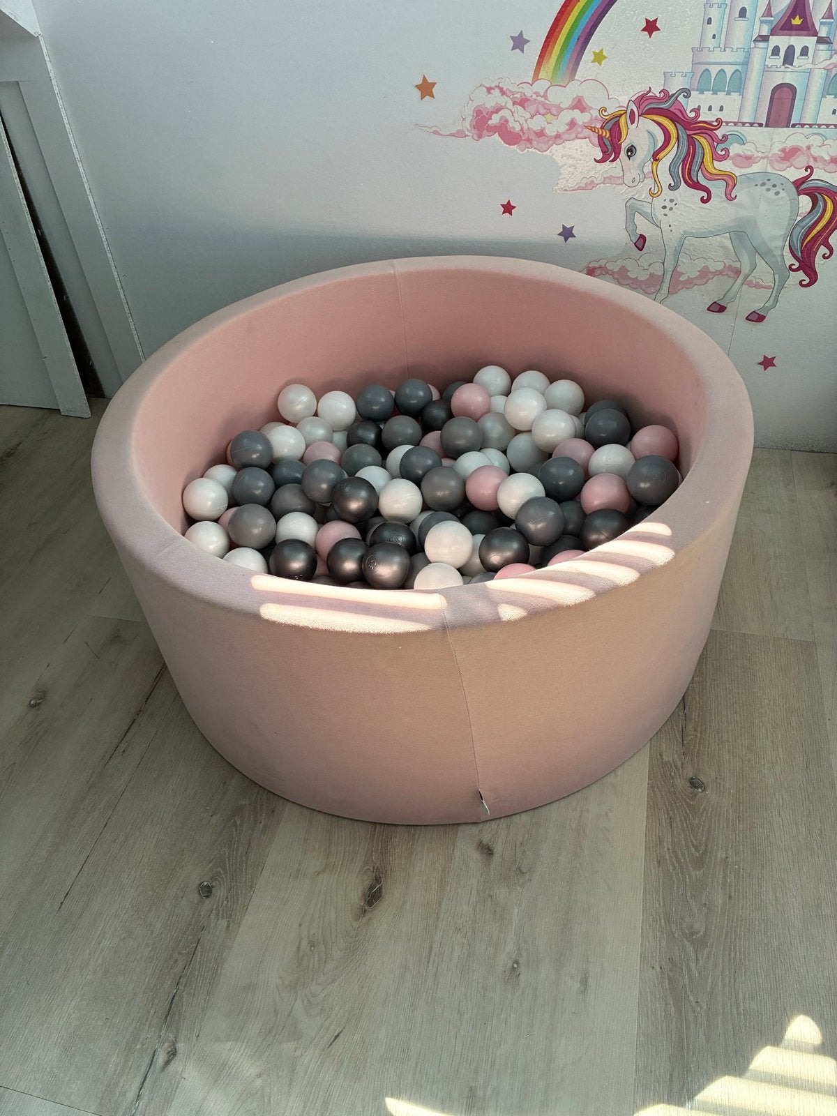 Roze ballenbak met ballen, Ophalen, Zo goed als nieuw, Jongen of Meisje