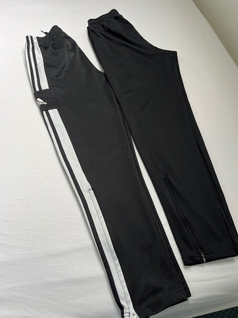 Trainingsbroeken Adidas en Nike: 164, Adidas, Gebruikt, Sport- of Zwemkleding, Ophalen of Verzenden