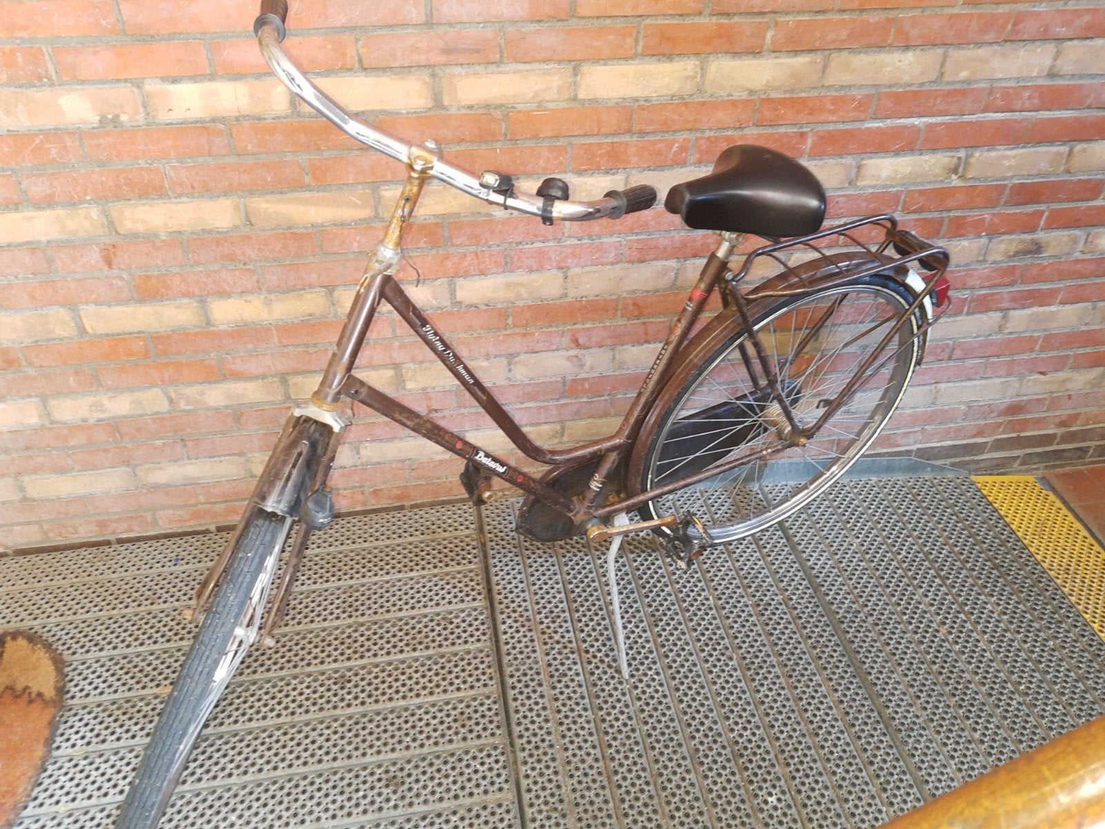 damesfiets bruin, Ophalen of Verzenden