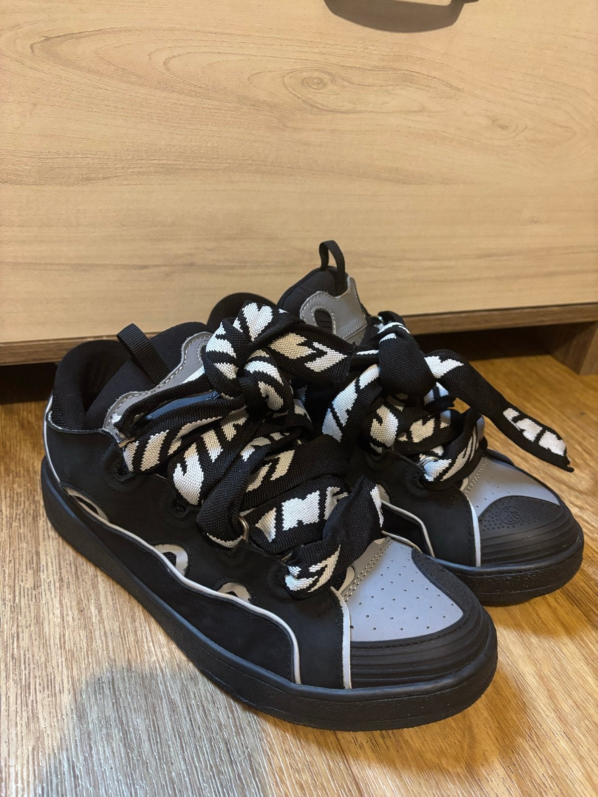 Lanvin Curb Sneakers Zwart/Grijs, Kleding | Heren, Schoenen, Ophalen of Verzenden, Gedragen, Zwart, Sneakers of Gympen