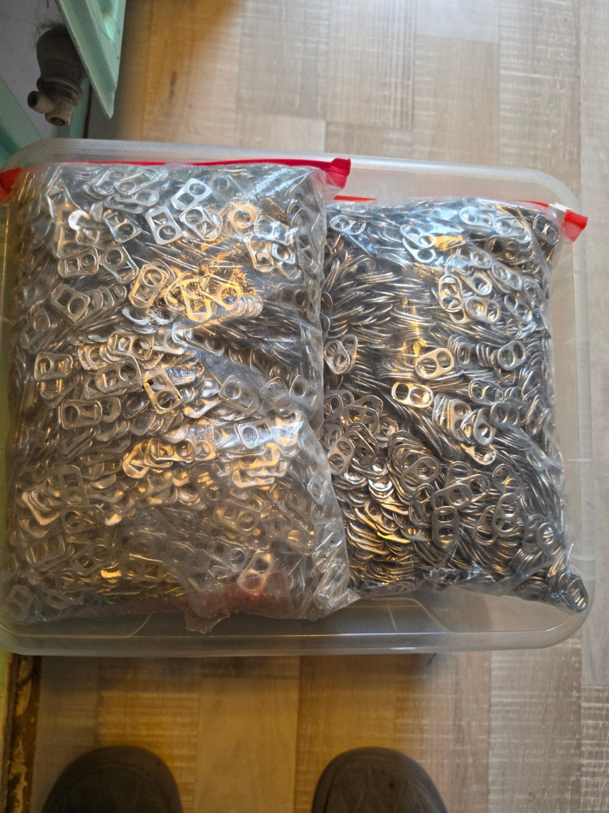 Grote hoeveelheid lipjes van blikjes, Ophalen, Gebruikt
