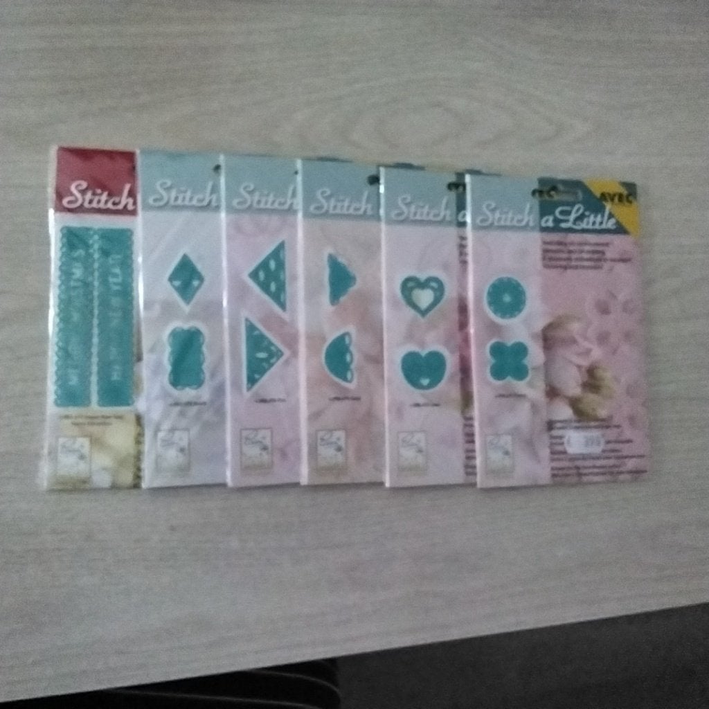 Stitch a little, Hobby en Vrije tijd, Kaarten | Zelf maken, Ophalen of Verzenden, Zo goed als nieuw, Overige thema's, Pons of Mal
